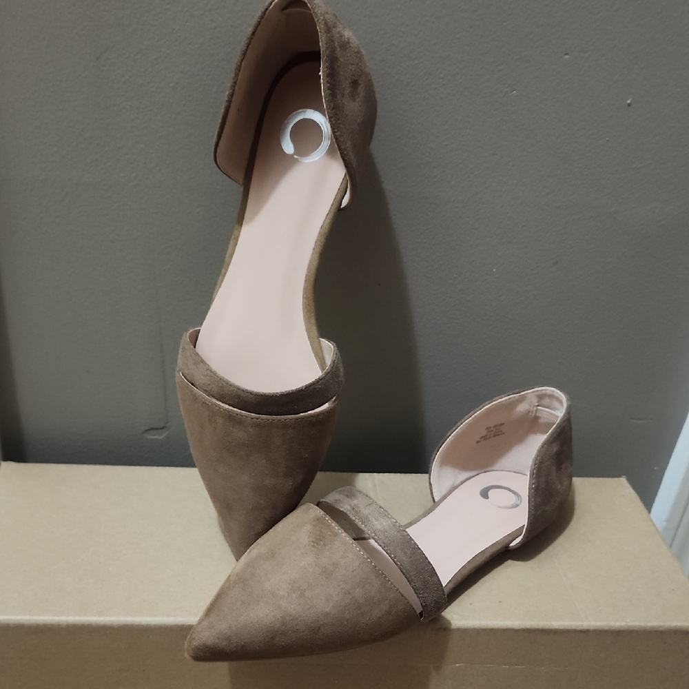 Elegant Brown Women's Flats